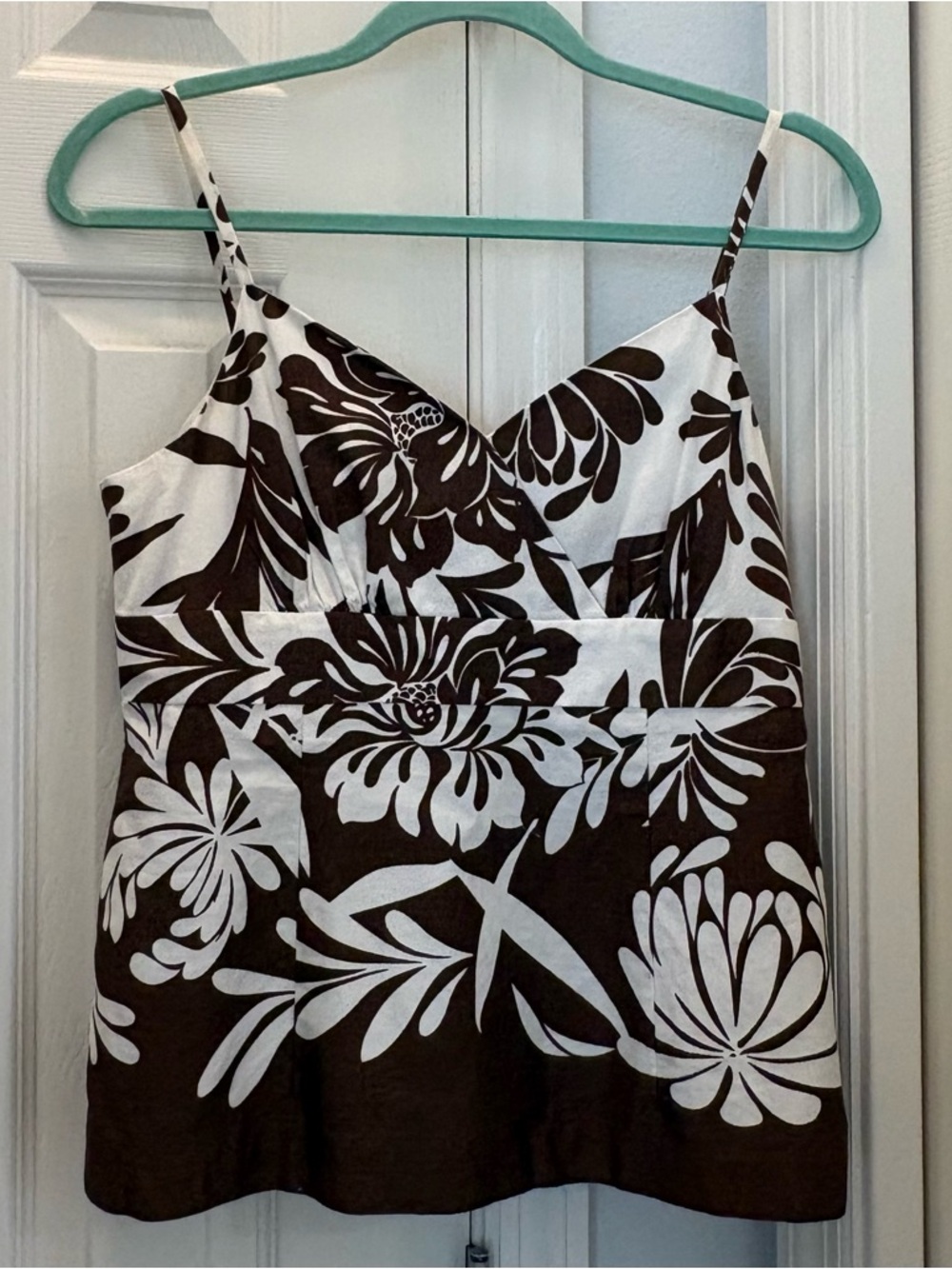 Ann Taylor Women’s Brown and White Floral Spaghetti Strap Tank Top size 8P